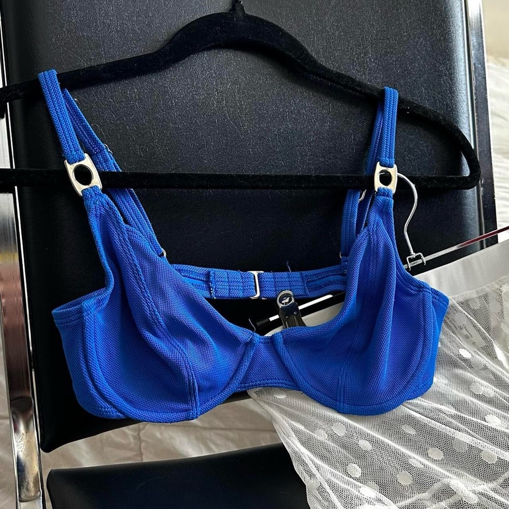 VTG 90s/Y2K LA BLANCA Gorgeous Cobalt Blue Swim Top Silver Hardware/XS
